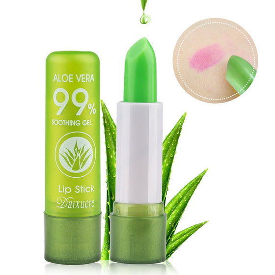 Student Lipstick moisturizing color-changing green lipstick with aloe vera.