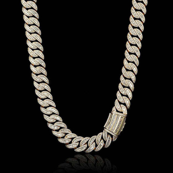 Miami Buckle Cuban Chain Bracelet with real gold plating.