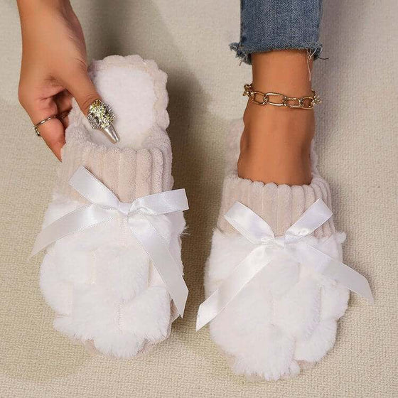 Bow Trim Contrast SlippersExperience unmatched comfort and style with our Bow Trim Contrast Slippers! Made with a mix of elastomer and polyester, these flats provide a perfect fit for your feShoesPlush Fashion ShopPlush Fashion ShopBow Trim Contrast Slippers