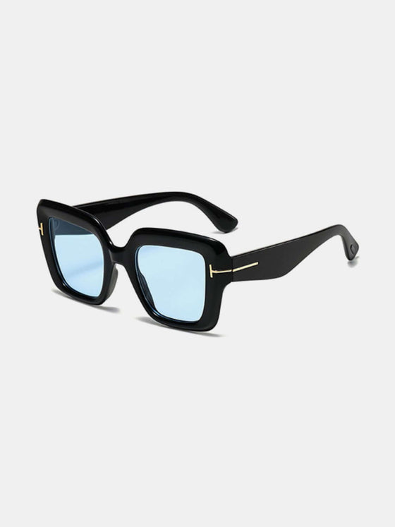 Polycarbonate Frame Square SunglassesIntroducing our Polycarbonate Frame Square Sunglasses, designed to add a stylish touch to your look while providing maximum protection with UV400 lens material. WithSun glassesPlush Fashion ShopPlush Fashion ShopPolycarbonate Frame Square Sunglasses