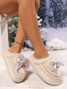  Bow Suede Platform Plush SlippersWrap your feet in luxury with our Bow Suede Platform Plush Slippers. The soft suede material and platform design provide ultimate comfort, while the stylish bow addsSlippersPlush Fashion ShopPlush Fashion ShopBow Suede Platform Plush Slippers