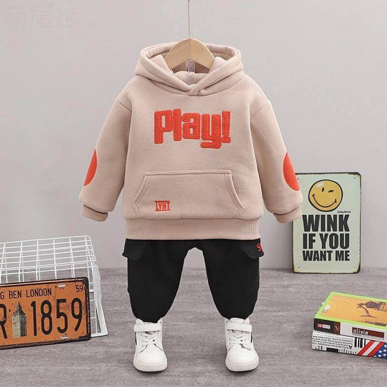 Boys two-piece hooded long-sleeved sweaterStay warm and stylish with our boys two-piece hooded long-sleeved sweater! Suitable for infants and children ages 1-3, it is ideal for winter and autumn. The shearinbaby sweat suitPlush Fashions ShopPlush Fashion ShopBoys