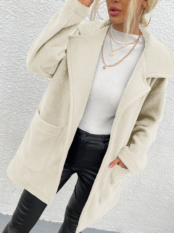 Shiny dropped shoulder coat with pockets, 100% polyester, ivory color.