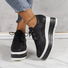  Round toe lace-up platform thick bottom shoes for women in black, featuring a flatform heel and trendy cross-tie straps, ideal for summer fashion.