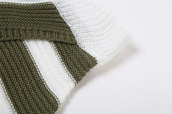 Polo Collar Short Sleeve Striped Contrast Color Sheath Skirt Outfit detail in green and white knit.