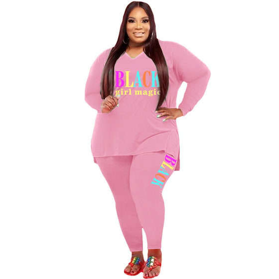 Women's plus size sports and leisure printed two-piece set in pink, featuring a top and leggings.