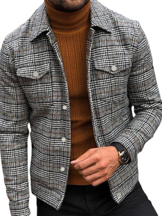 Slim casual fashion autumn plaid men's coat with long sleeves and flap pockets.